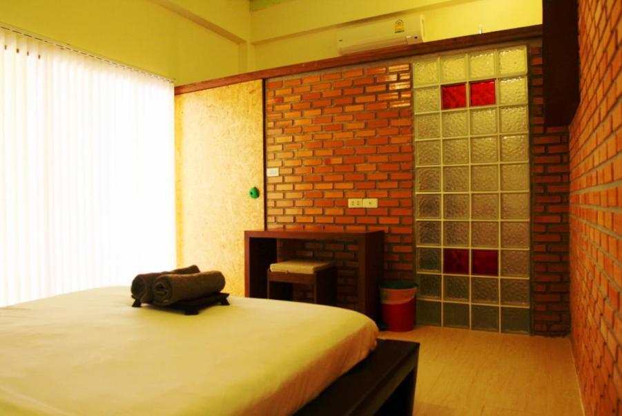 צ'יאנג מאי Smile House Guesthouse חדר תמונה